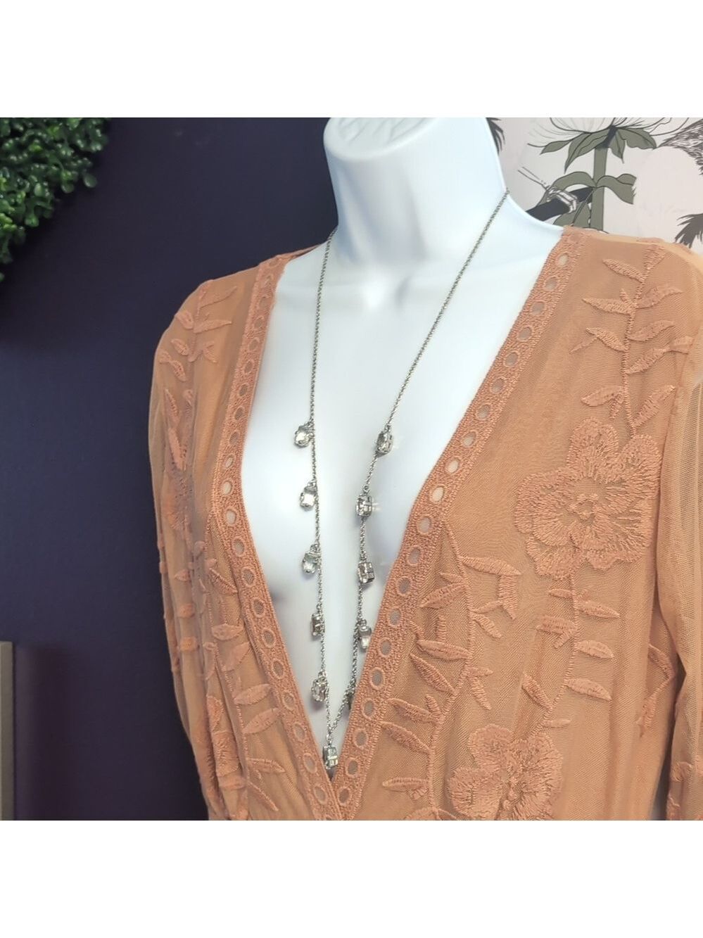 Ann Taylor Crystal Drop Necklace - Picture 9 of 9